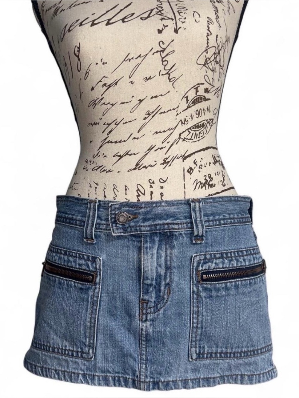 Y2K Abercrombie & Fitch Low Rise Denim Mini Skirt Zip Pockets 2000s Skirt Size 0